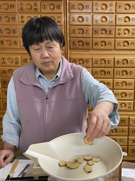 Wei Li, LAc, Dipl Ac, MD(China)